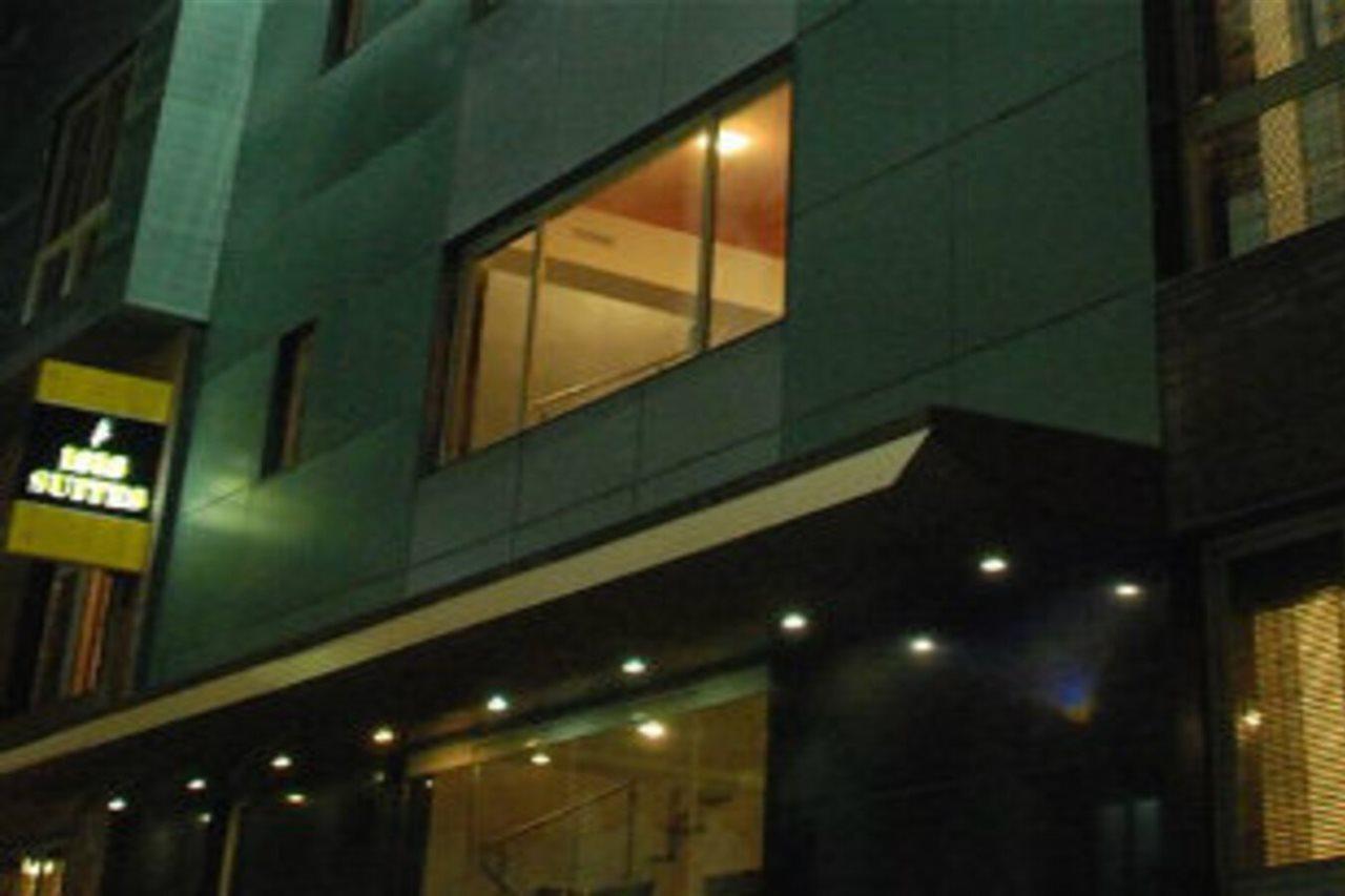 Treebo Edha Suites Koramangala Бангалор Экстерьер фото