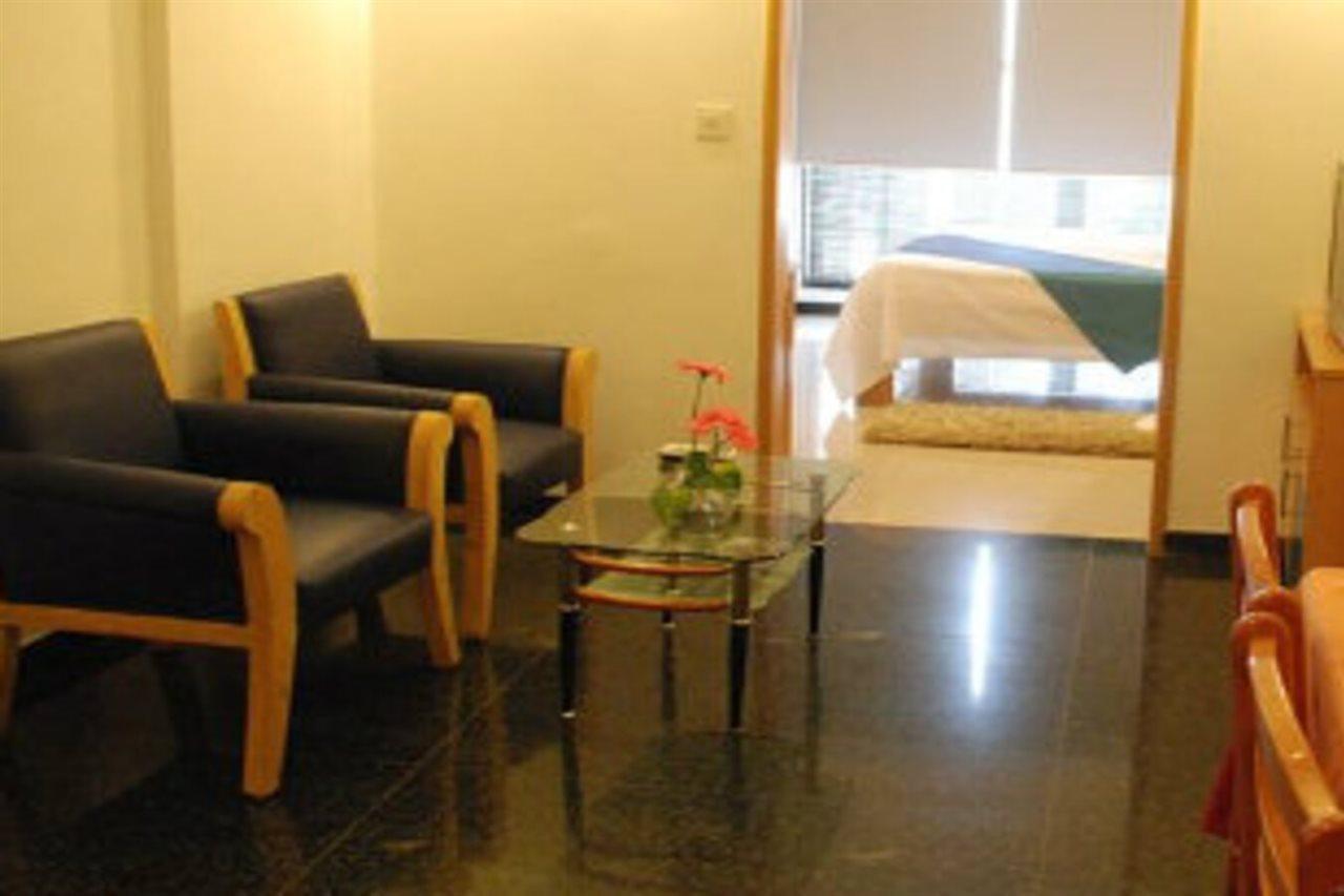 Treebo Edha Suites Koramangala Бангалор Экстерьер фото