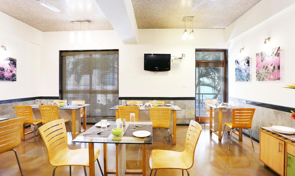 Treebo Edha Suites Koramangala Бангалор Экстерьер фото