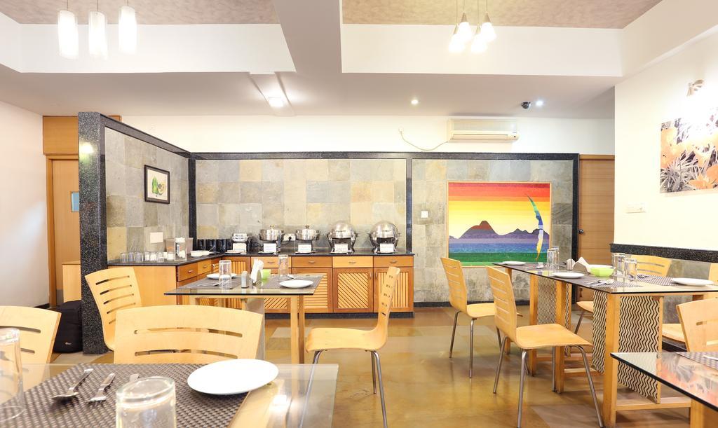 Treebo Edha Suites Koramangala Бангалор Экстерьер фото